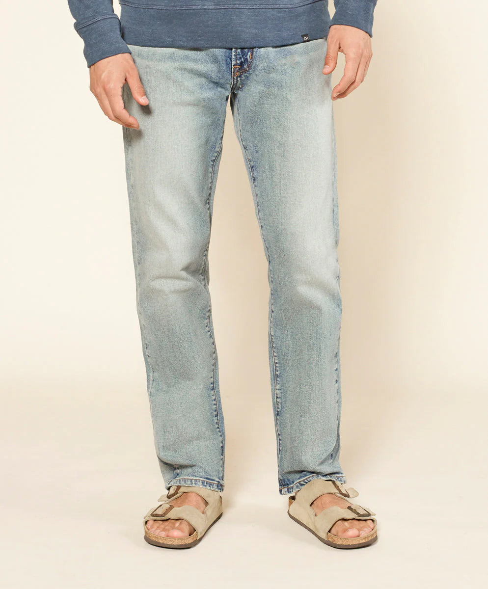 Local Straight Fit