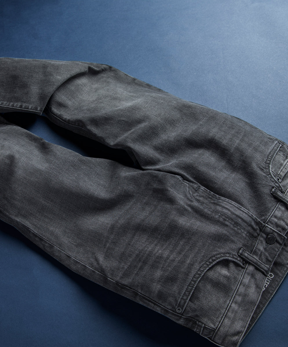 Ambassador Slim Fit