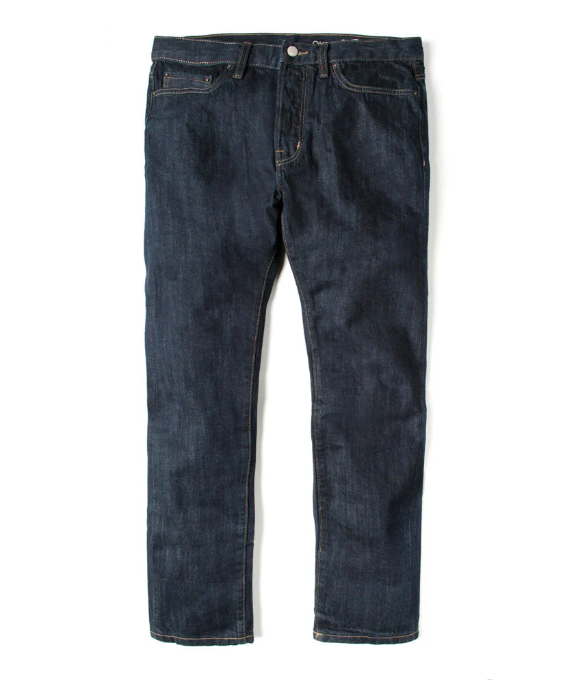 Local Straight Fit