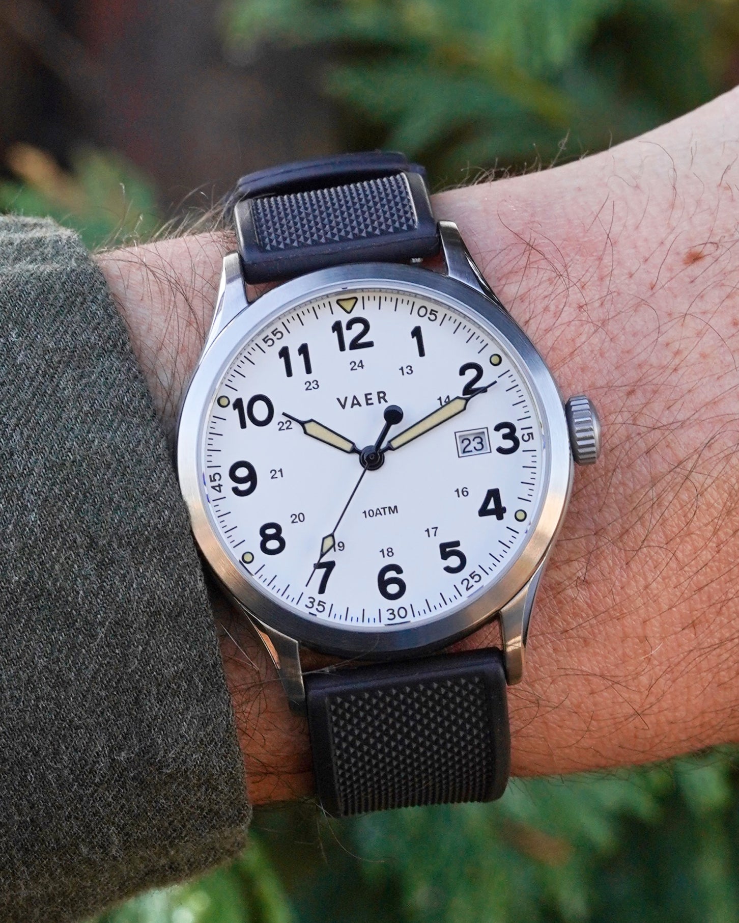 VAER S3 Calendar Field White